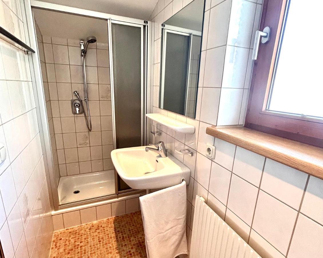 Haus Wallis By Stayfritz - Ski-In Ski-Out Zimmer 'Garni' Am Arlberg Warth  Dış mekan fotoğraf